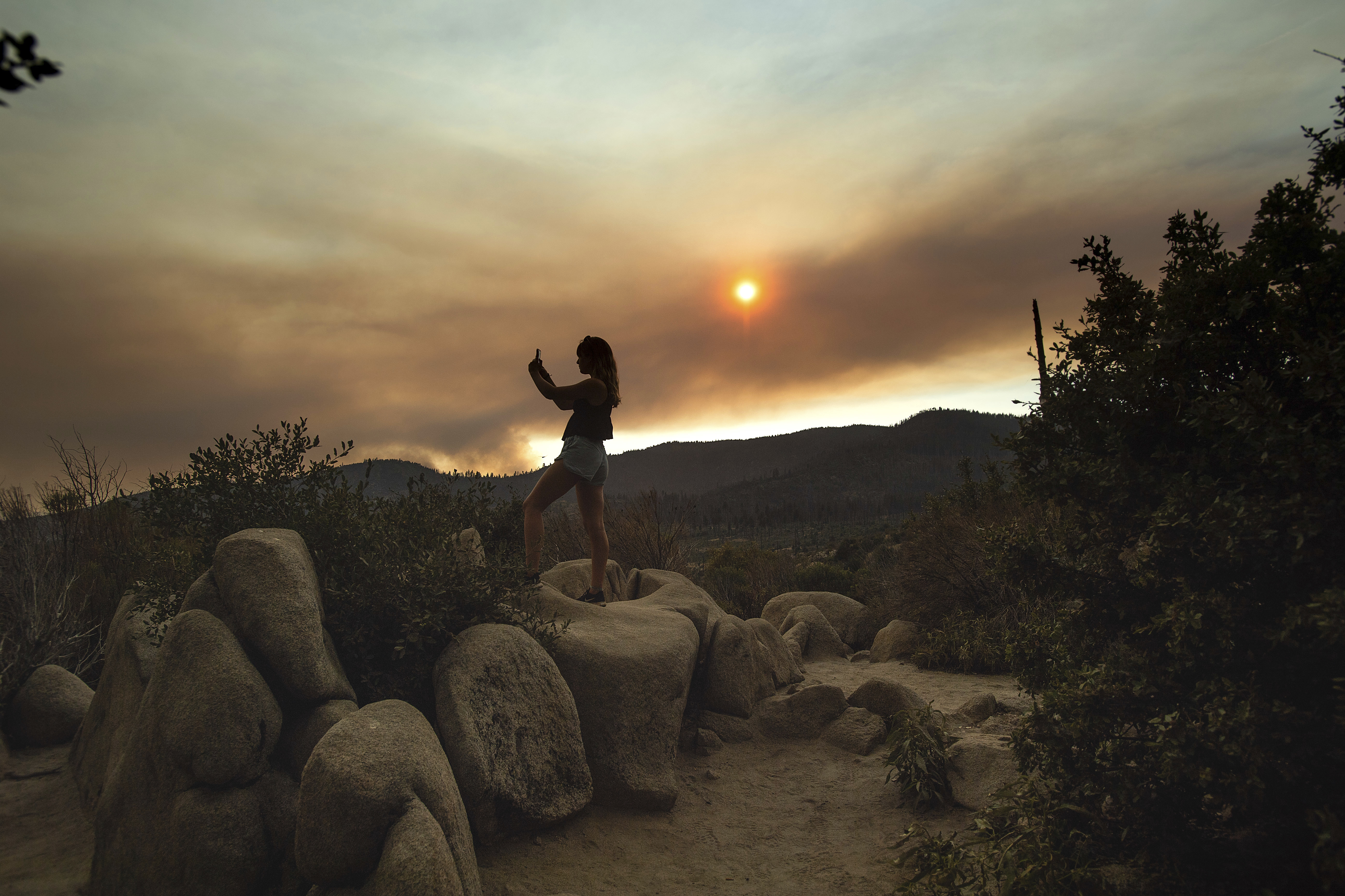 Photo of Ferguson Fire smoke in Yosemite