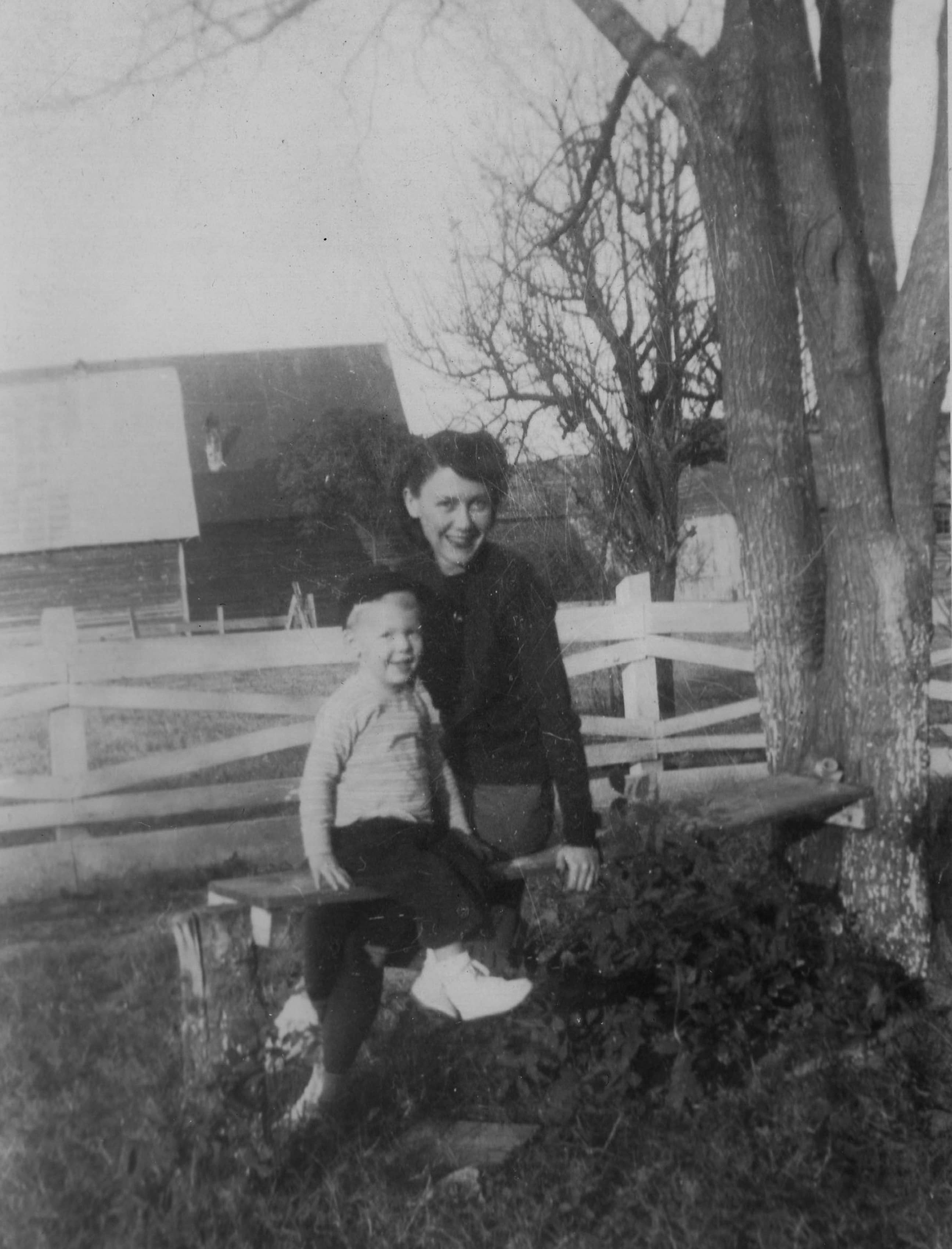 Photo of Mitch McConnell and his mother 