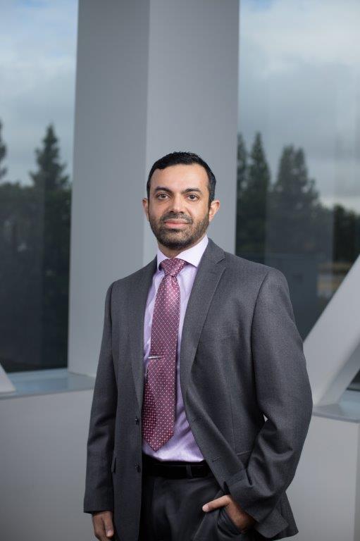 Environmental portrait of Dr. Amir S. Kahnaorn