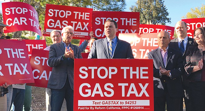 Photo of Carl DeMaio at a Stop the Gas Tax Rally