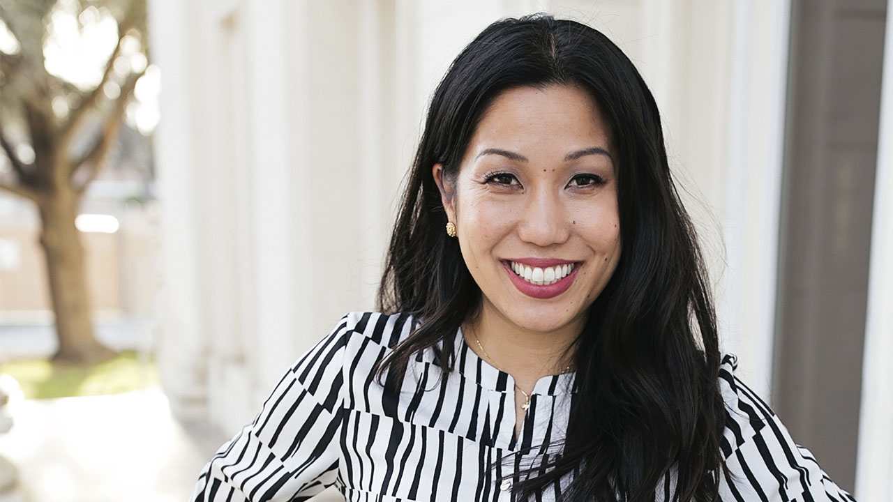 Photo of Congressional candidate Elizabeth Heng