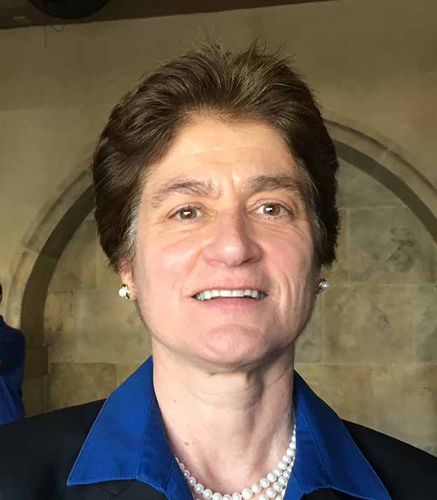 Headshot of Elaine Howle