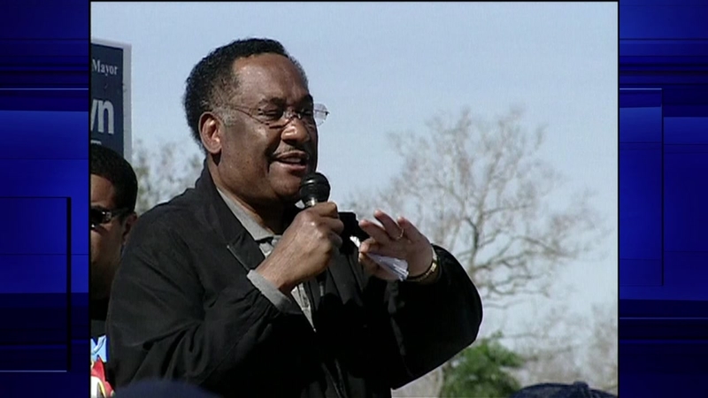 Image of former Houston police chief and mayor Lee P. Brown speaking