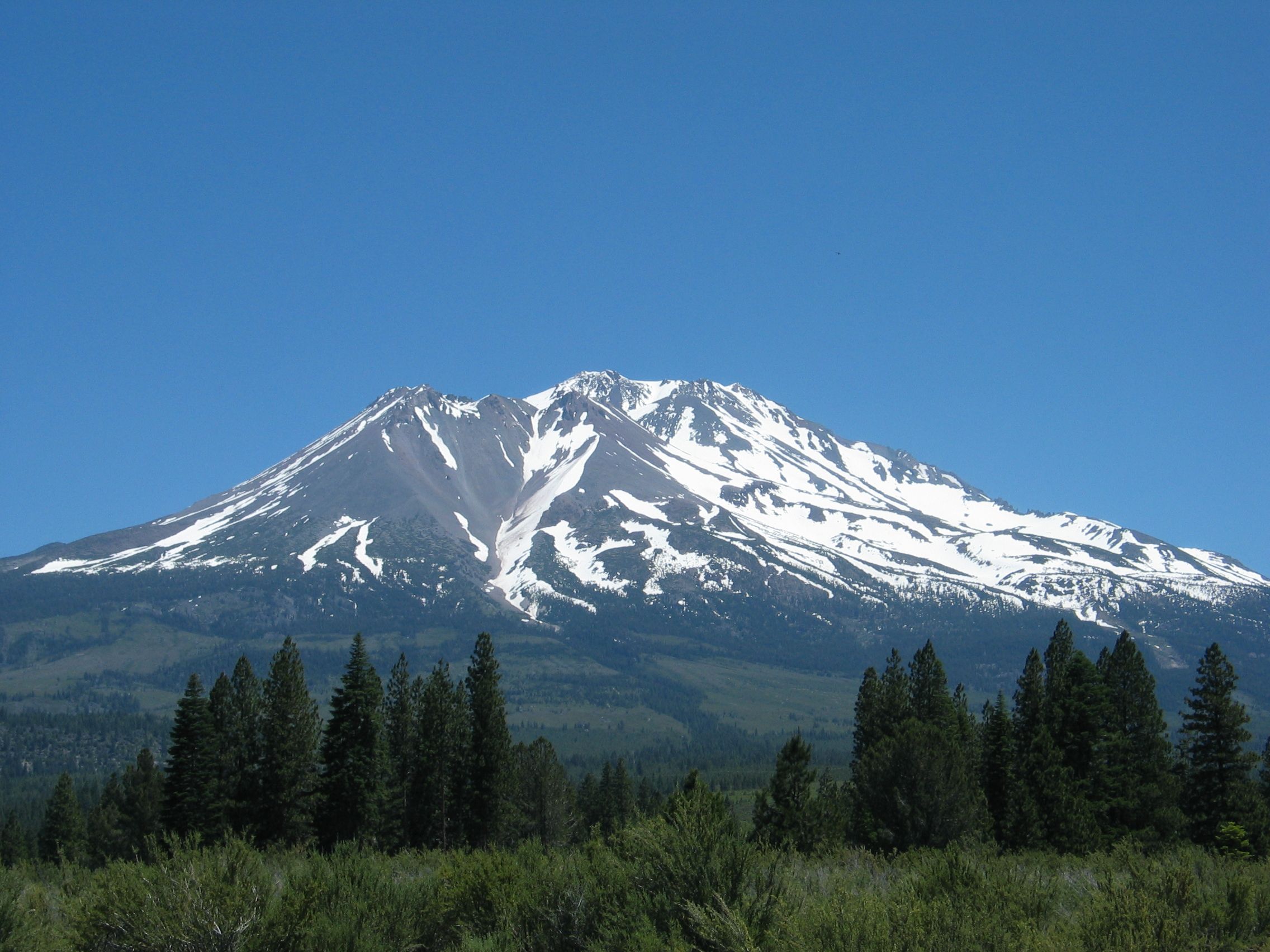 Photo of Mount Shasta