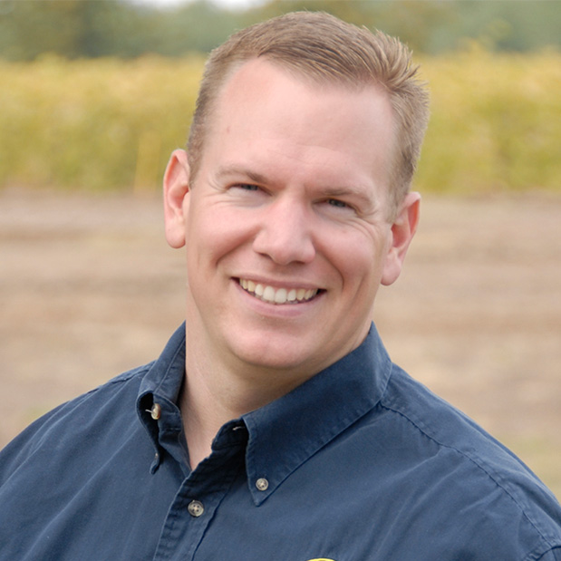 portrait of Nathan Magsig