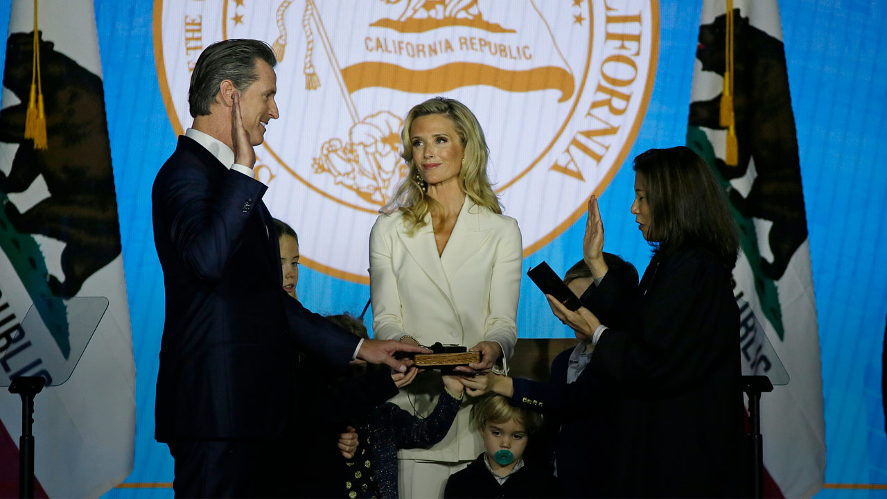 Photo of Gavin Newsom's swearing-in as California governor
