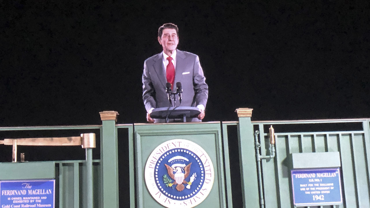 Photo of Ronald Reagan hologram