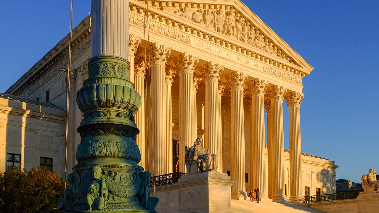 Photo of Supreme Court building