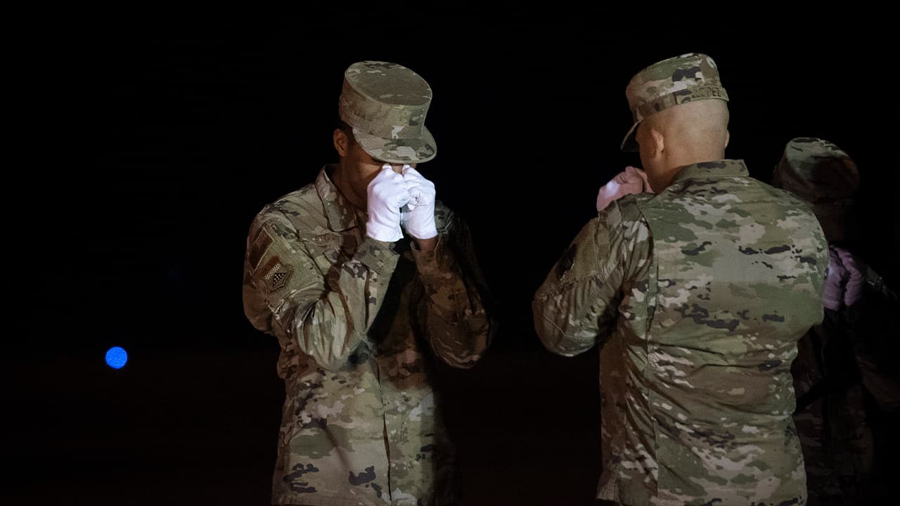 Photo of an Air Force carry team paying respect