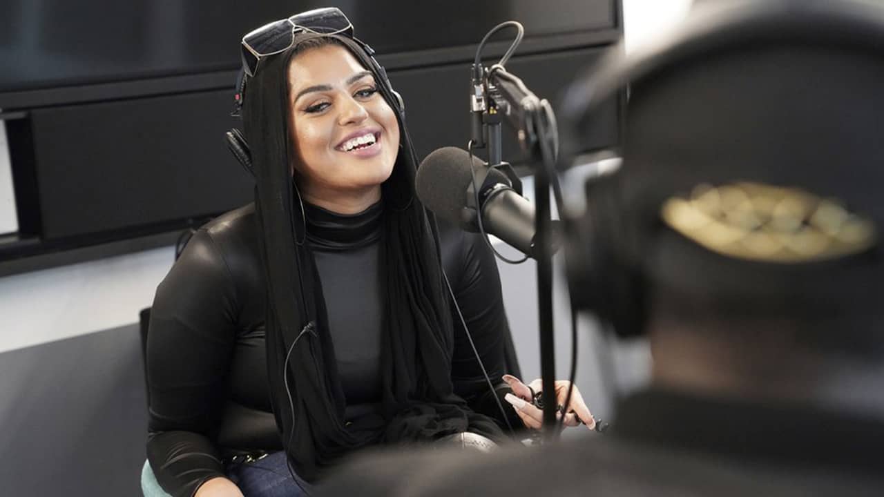 Photo of Amani Al-Khatahtbeh, founder of Muslimgirl.com