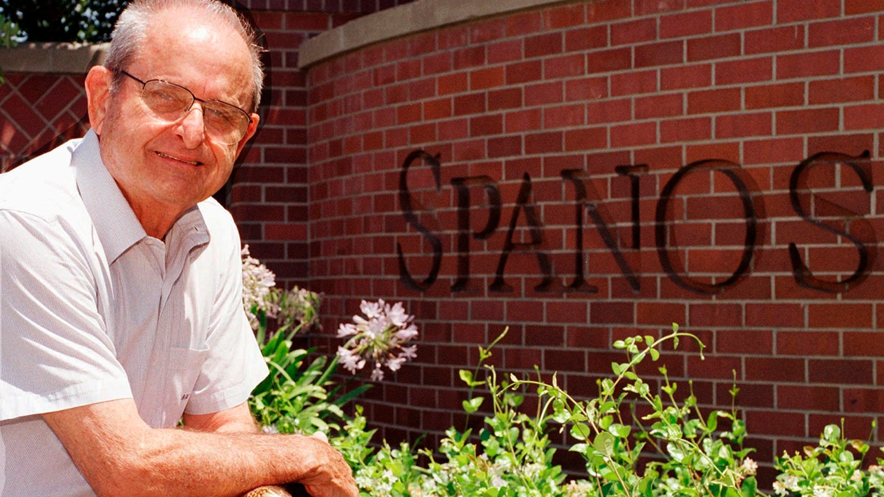 Photo of San Diego Chargers owner Alex Spanos