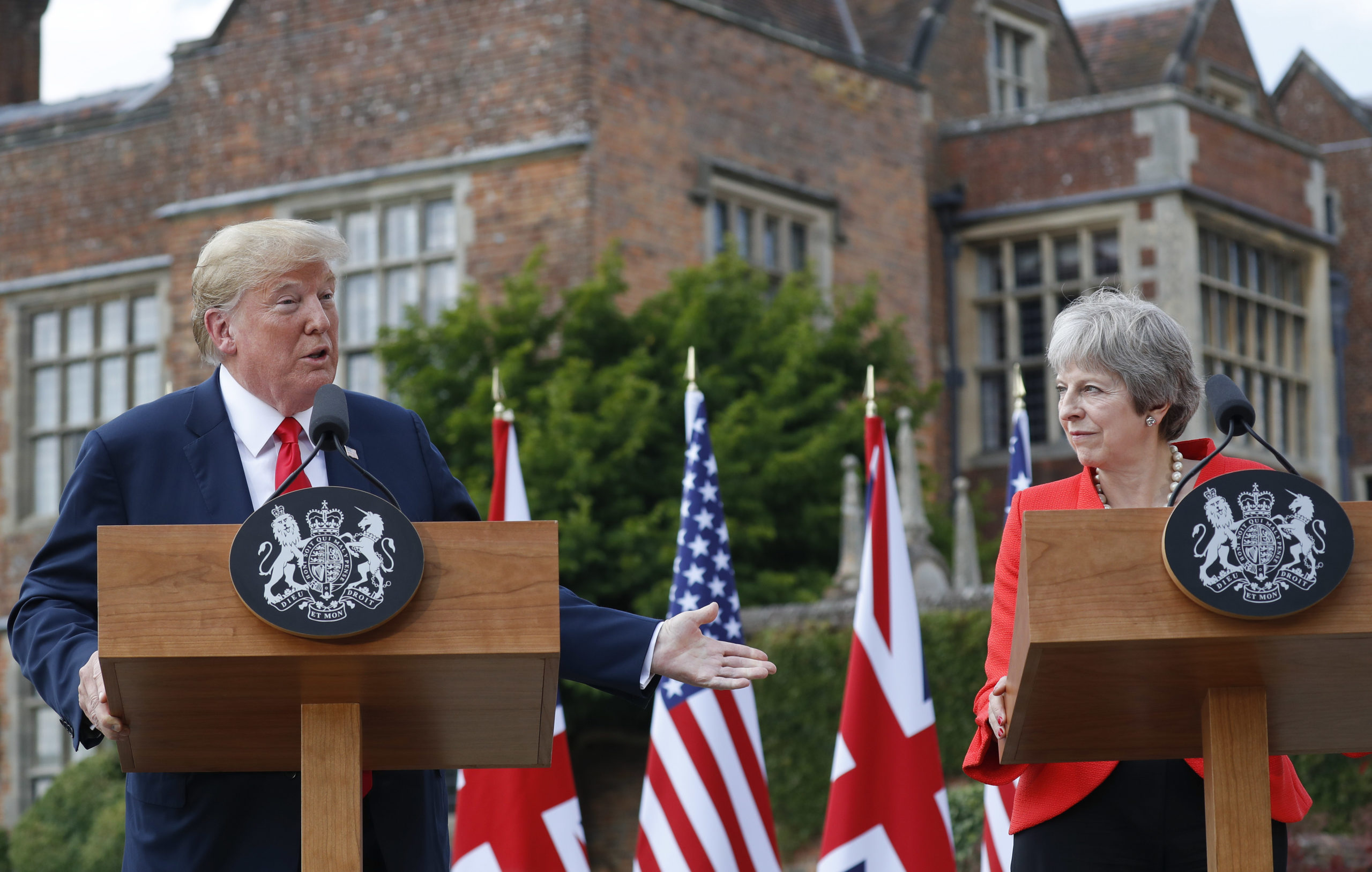 Photo of Theresa May and Donald Trump