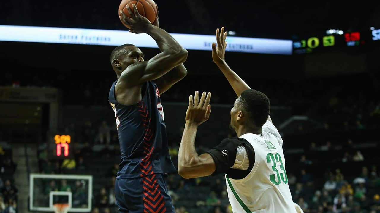 Photo of Fresno State men's basketball at Oregon