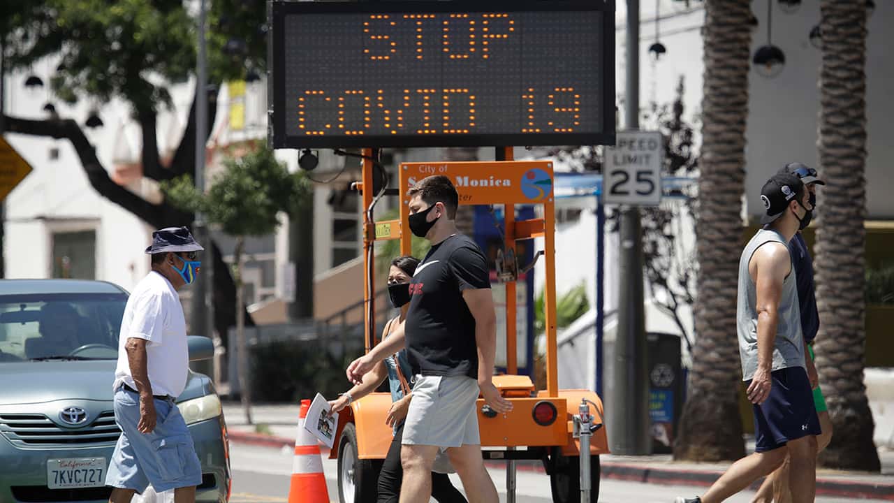 Photo of pedestrians in Santa Monica
