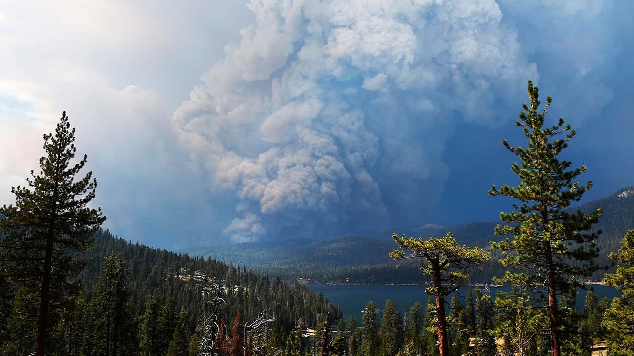 Photo of the Creek Fire smoke