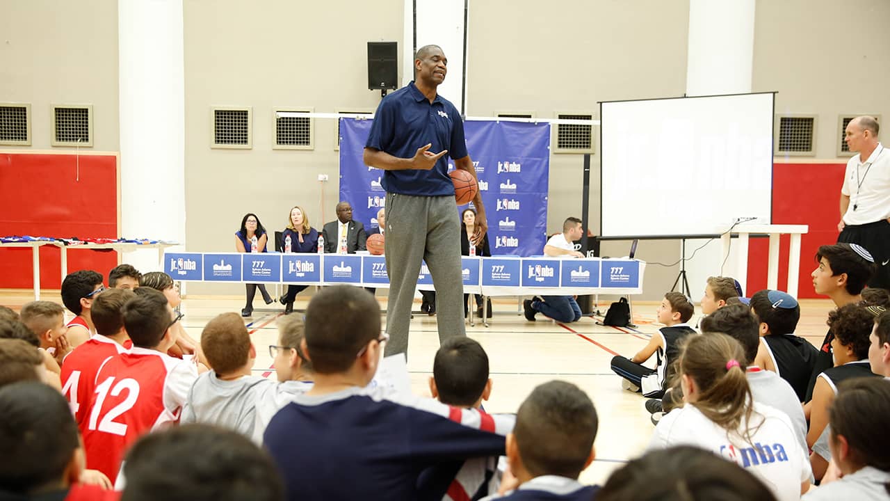 Photo of NBA Hall of Famer Dikembe Mutombo