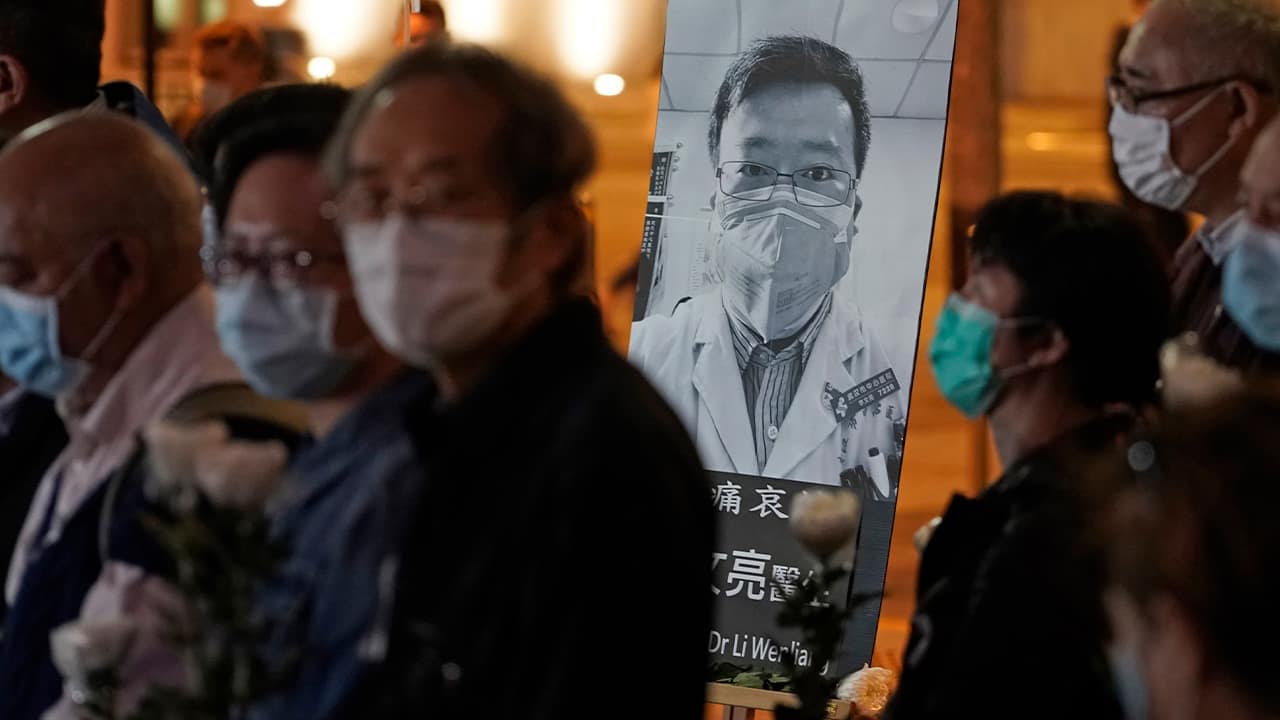 Photo of a vigil for Chinese doctor Li Wenliang