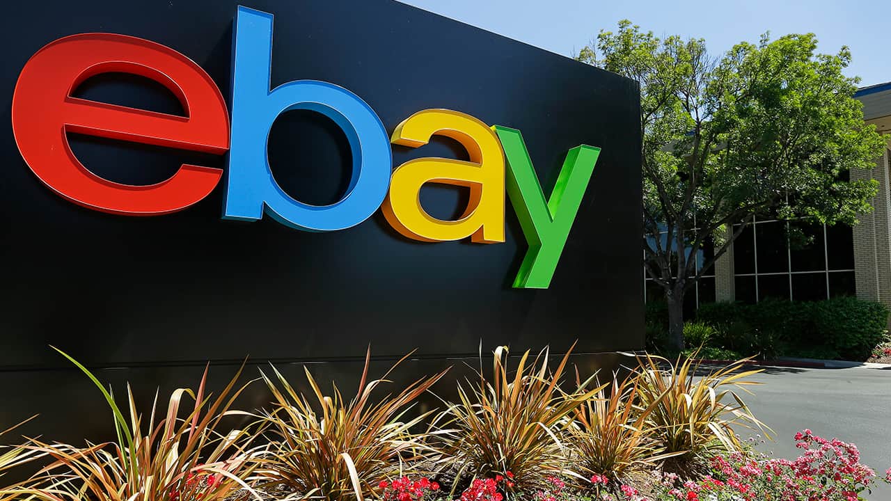 Photo of an eBay sign