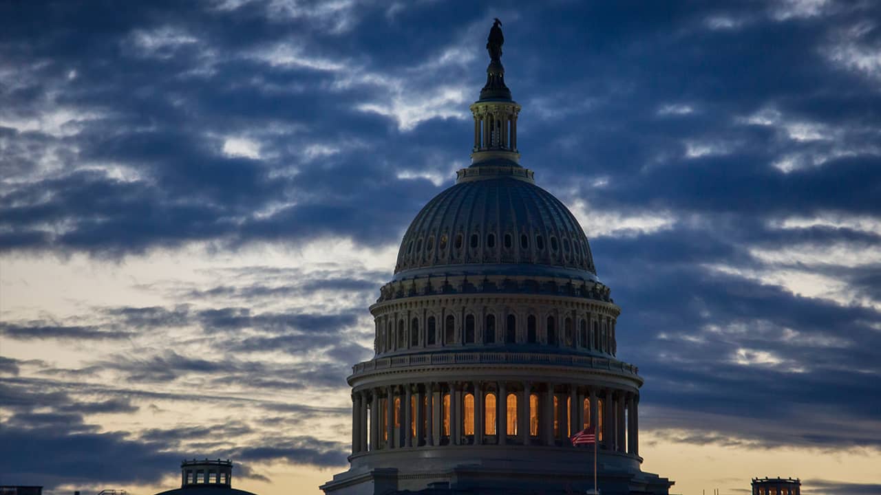 Photo of the US Capitol building at dawn