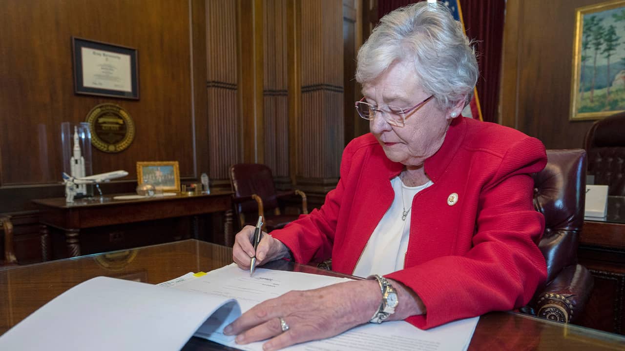 Photo of Gov. Kay Ivey
