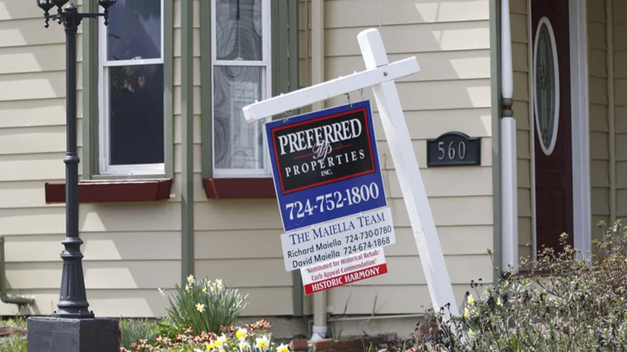 Photo of a for sale sign