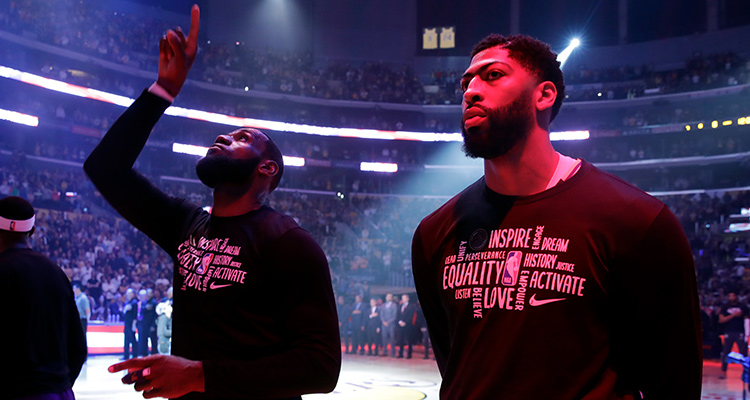 Photo of LeBron James and Anthony Davis 