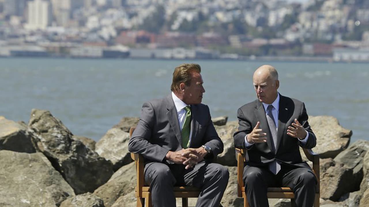 Photo of former Gov. Jerry Brown, right, and former Gov. Arnold Schwarzenegger