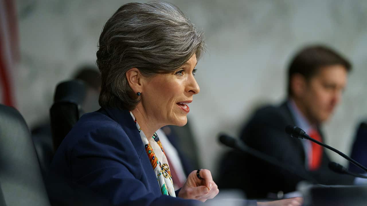 Photo of Sen. Joni Ernst