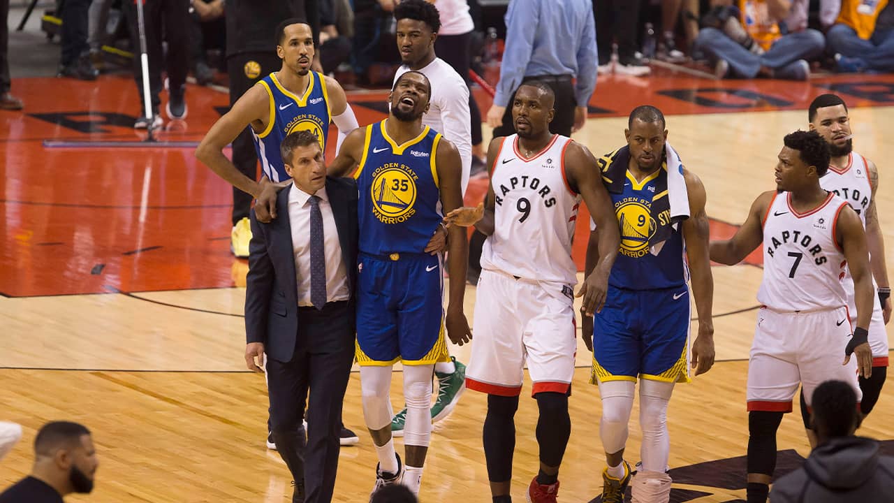 Photo of Kevin Durant walking off the court