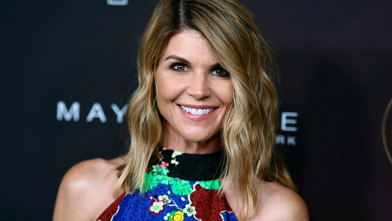 Photo of Lori Loughlin