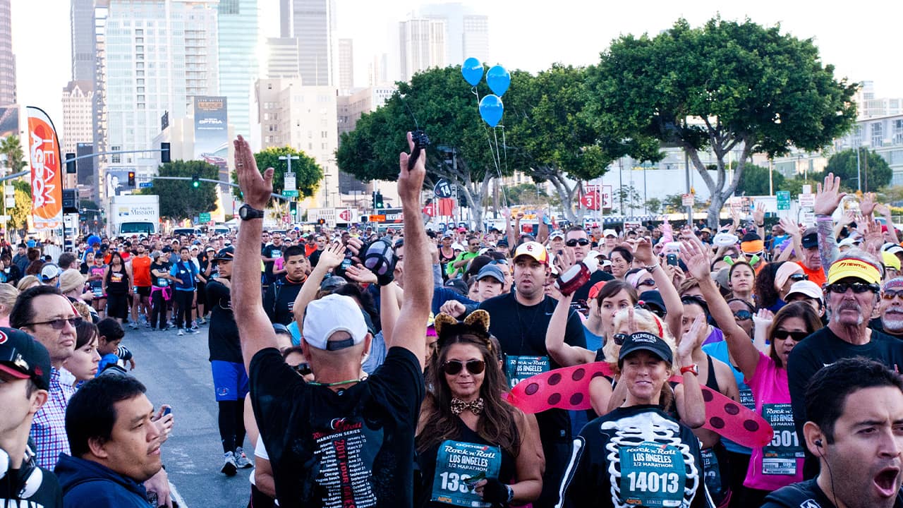 Photo of a crowd of people a Los Angeles marathon