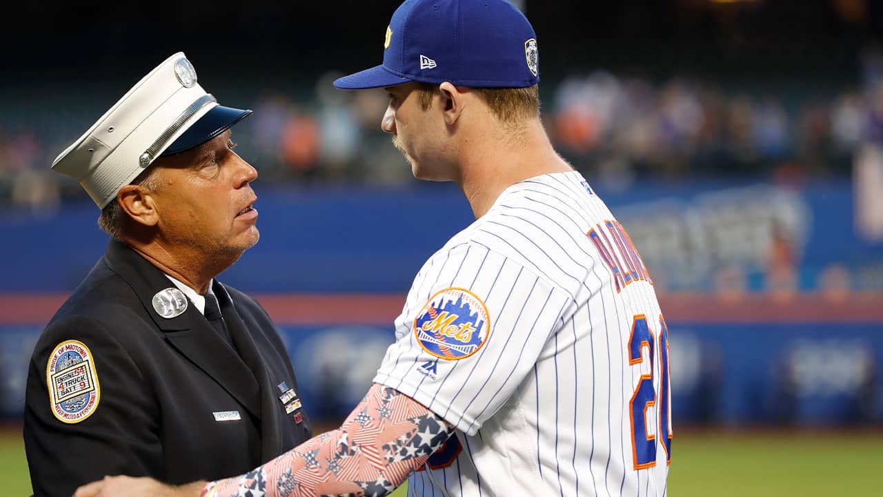 Photo of NYC Fire Department greets Mets' Pete Alonso