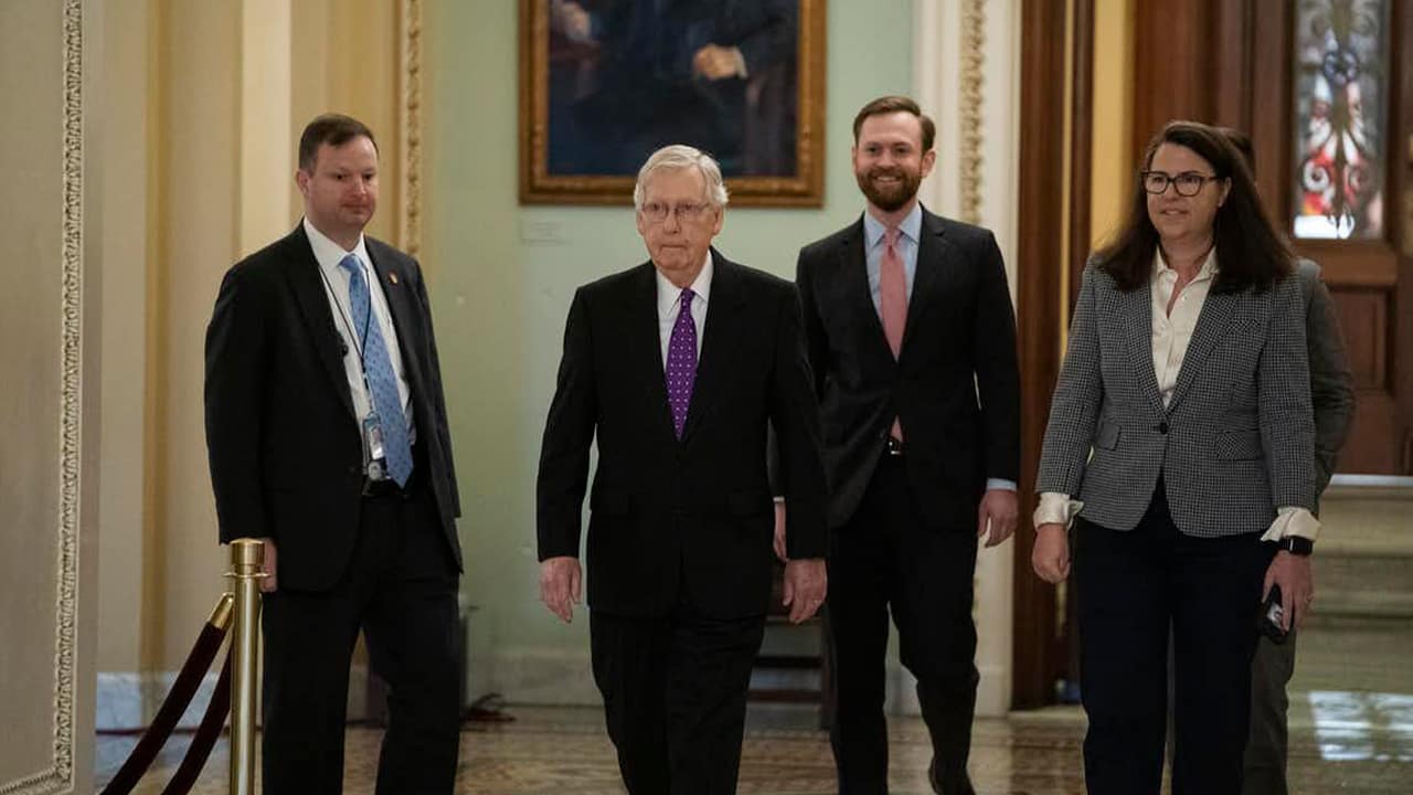 Photo of Mitch McConnell 