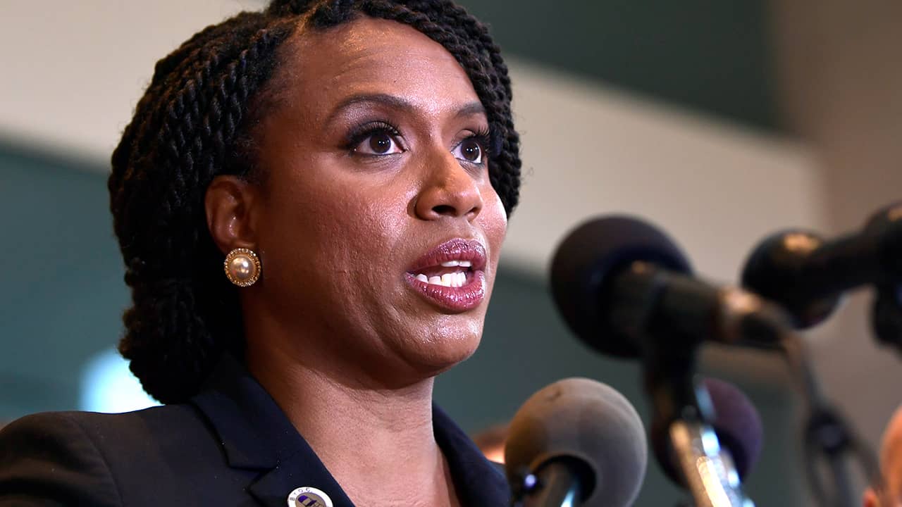 Photo of Rep.-elect Ayanna Pressley