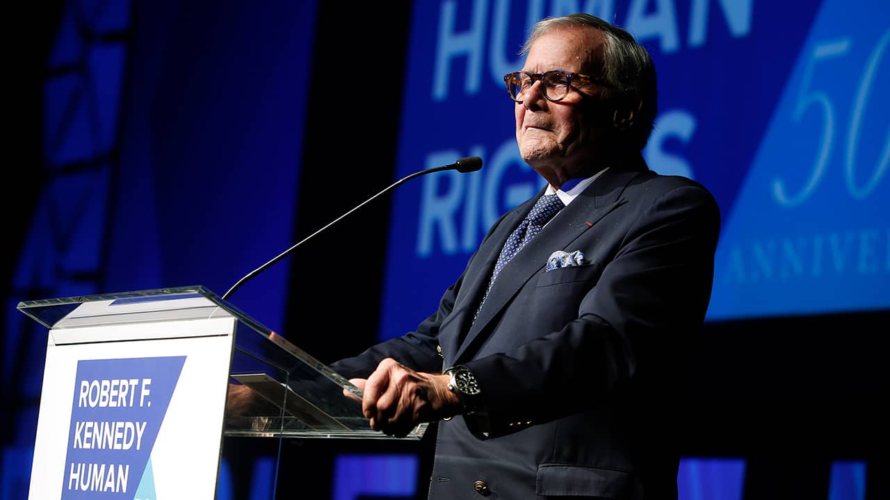 Photo of Tom Brokaw