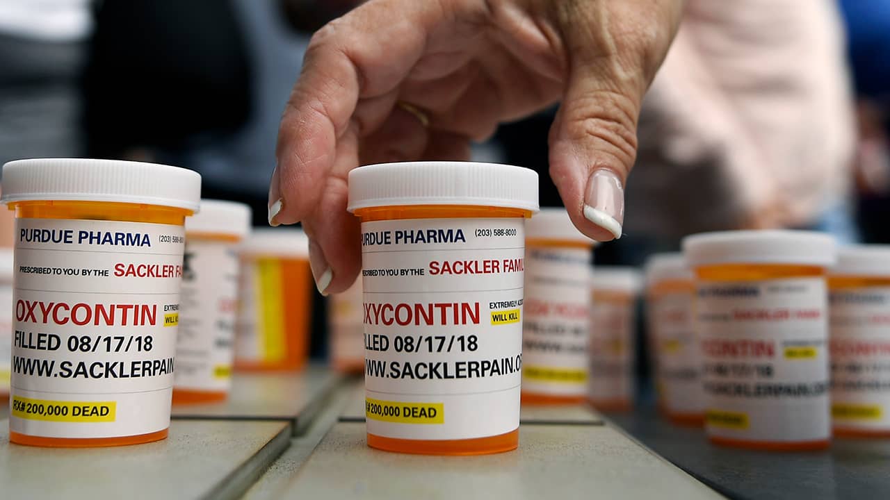 Photo of bottles of OxyContin