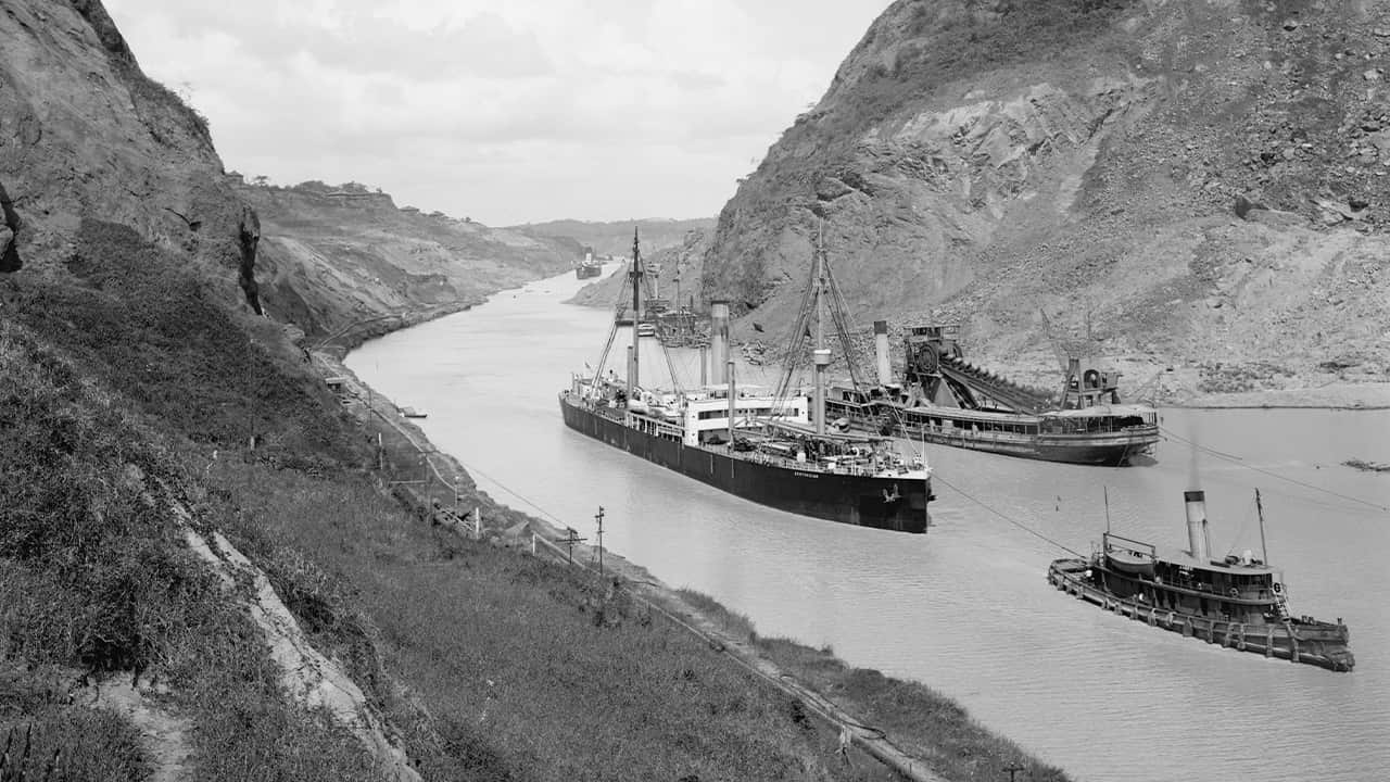 Photo of boats going through the Panama Canal