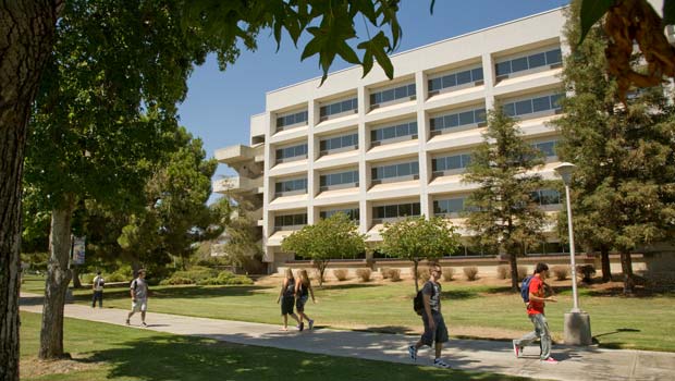 Photo of the Peters Business Building at Fresno State