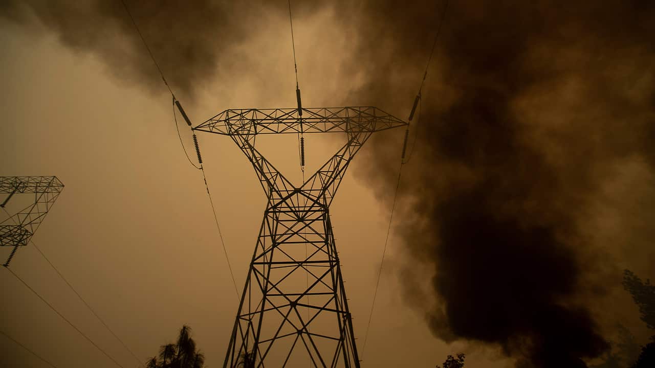 Photo of power line in Big Bend, Ca.