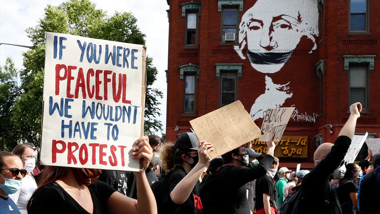 Photo fo protesters in Washington