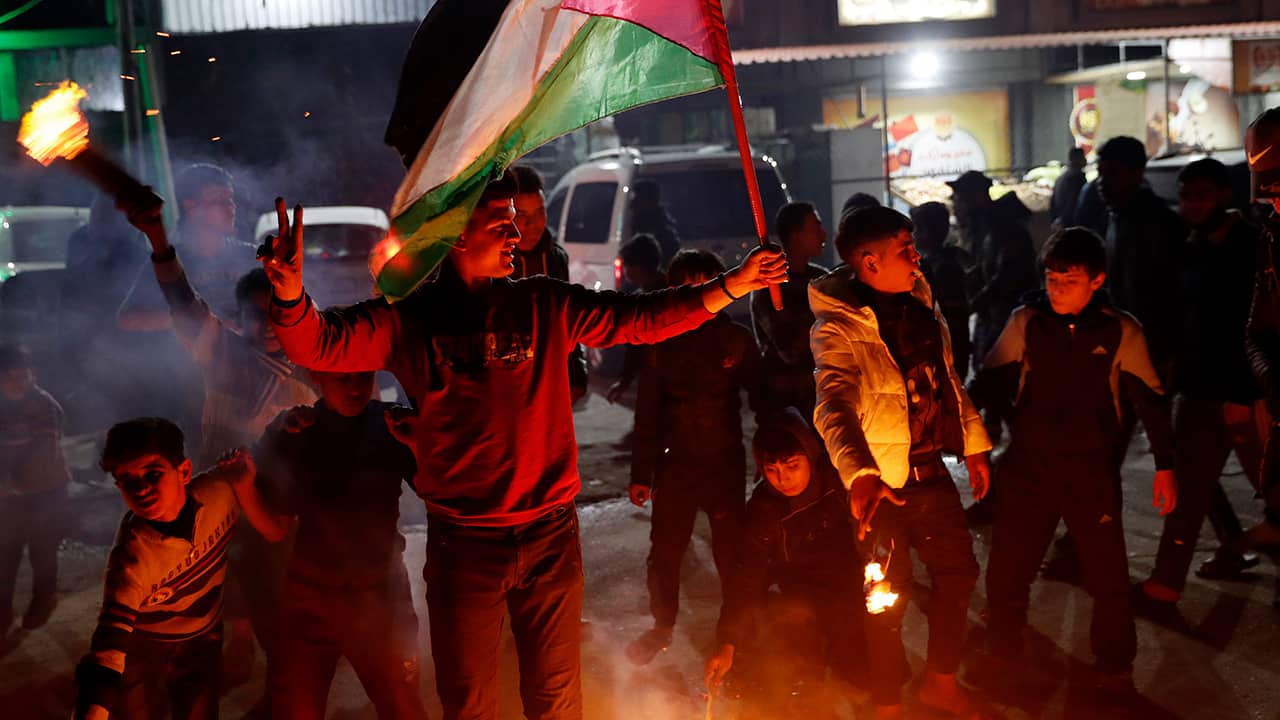 Photo of protesters in Palestine 