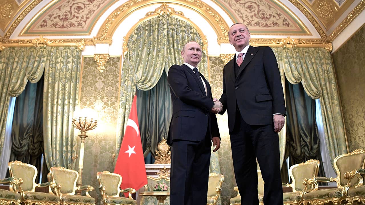 Photo of Russian President Vladimir Putin, left, and Turkish President Recep Tayyip Erdogan