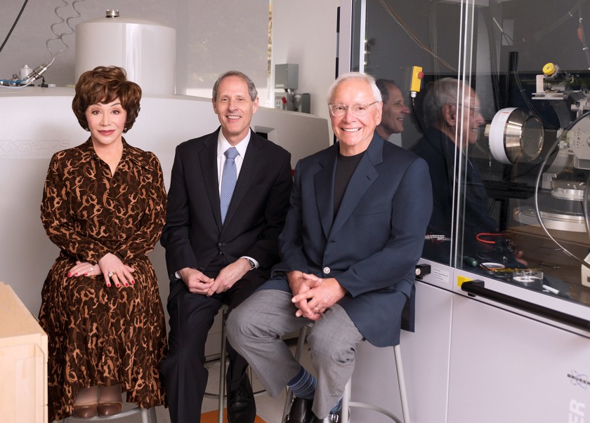 Photo of the Resnicks with Caltech President Thomas F. Rosenbaum