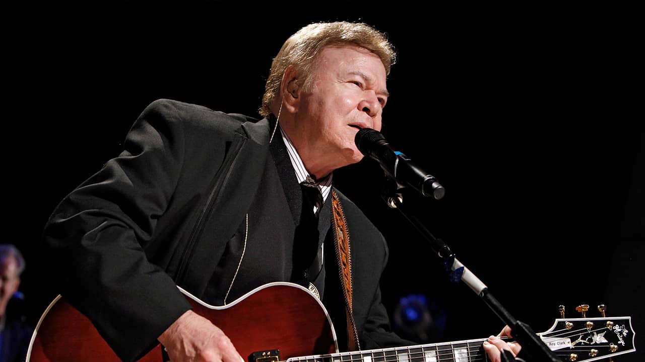 Photo of Roy Clark