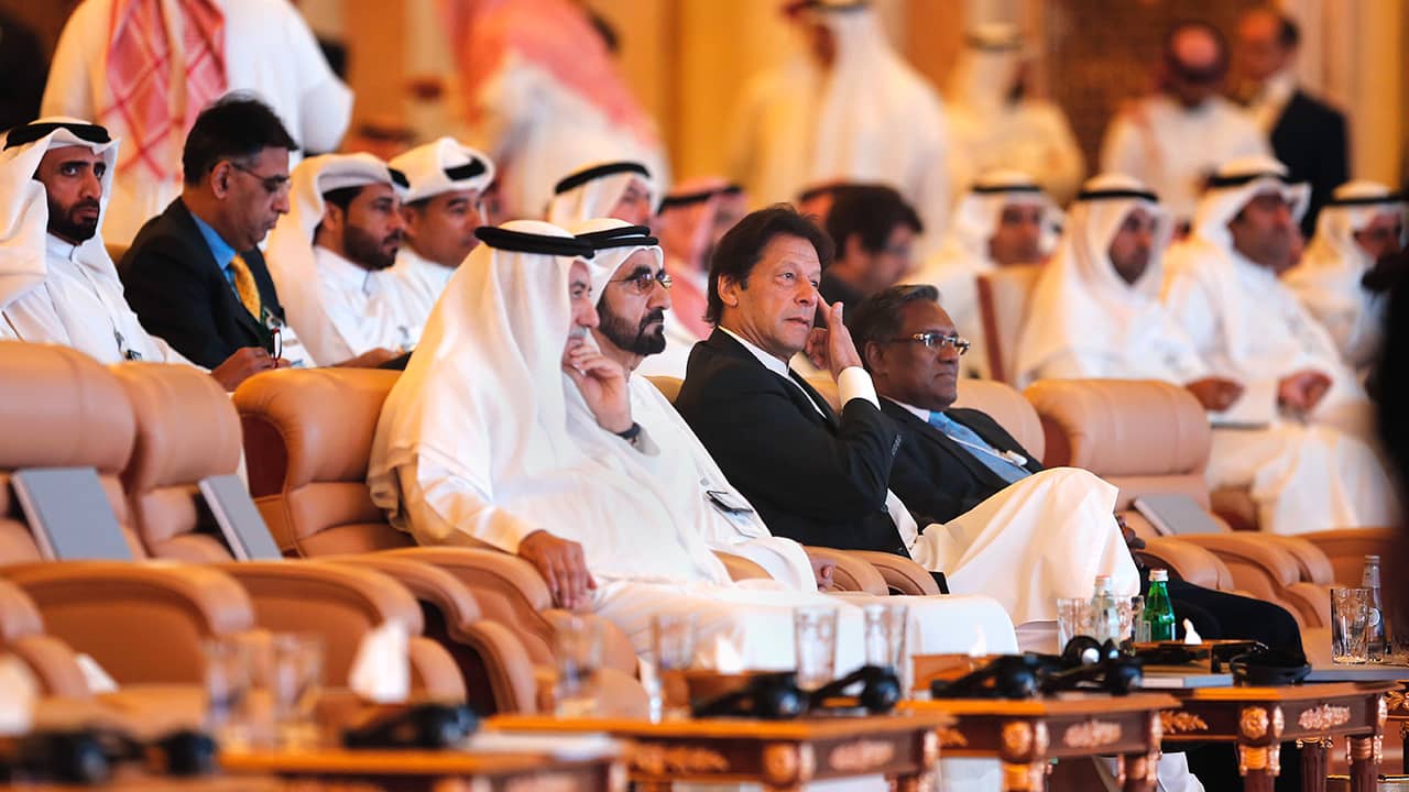 Photo of Pakistani Prime Minister Imran Khan and United Arab Emirates Prime Minister Sheikh Mohammad