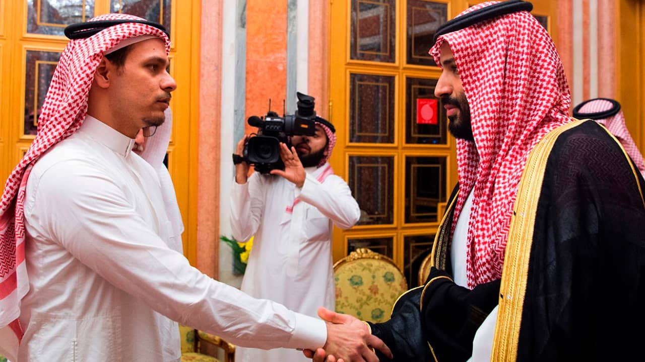 Photo of Crown Prince Mohammed bin Salman, right, shaking hands with Salah Khashoggi, son of Jamal Khashoggi