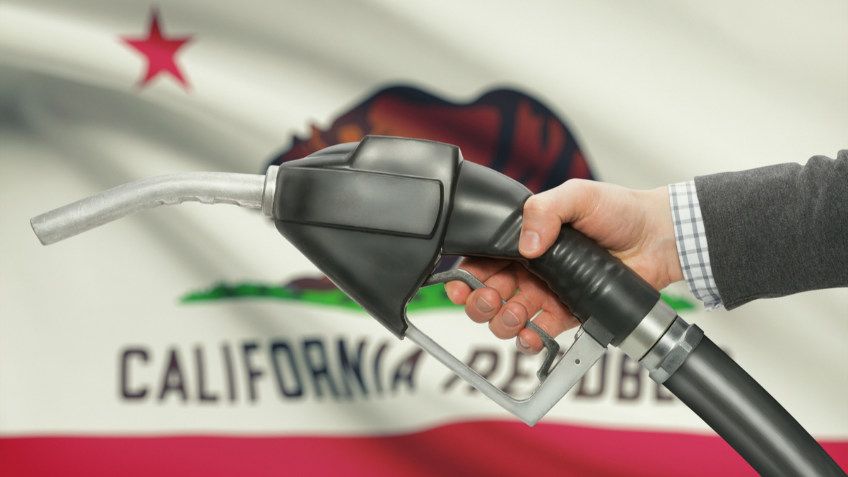 Illustration of gas nozzle in front of California flag