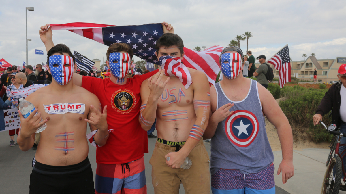 Photo of Trump supporters in Huntington Beach, California
