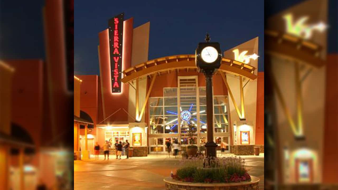 Image at night of the entry to Sierra Vista Cinemas in Clovis, California