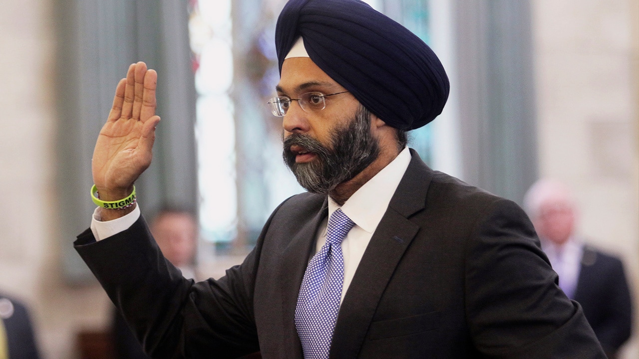 Photo of Gurbir Grewal swearing in